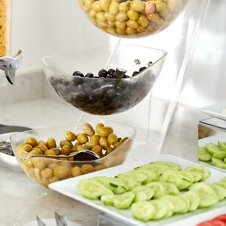 Hotel Albinas Old 3*