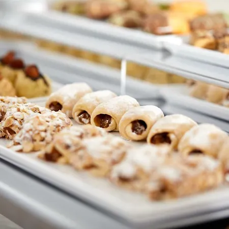 알비나스 올드 시티 호텔