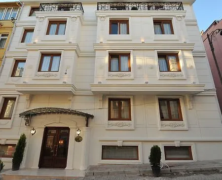 Albinas Old Istanbul