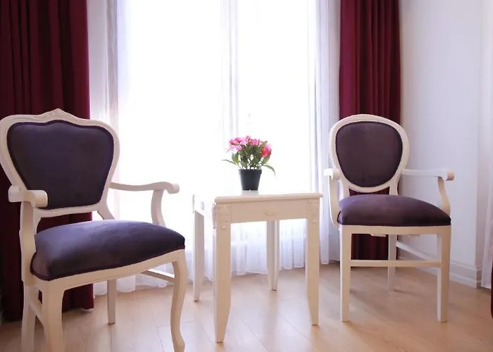 Albinas Old Istanbul