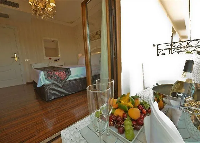 Hotel Albinas Old 3*