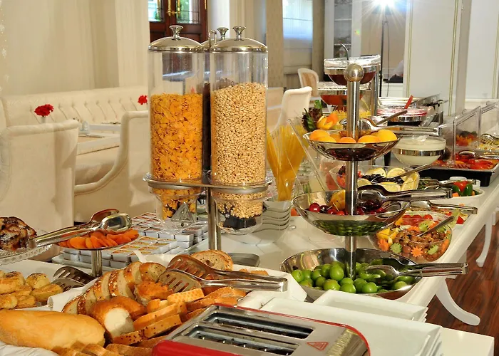 Albinas Old Hotel 3*