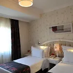 Albinas Old Отель