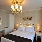 Szálloda Albinas Old 3*