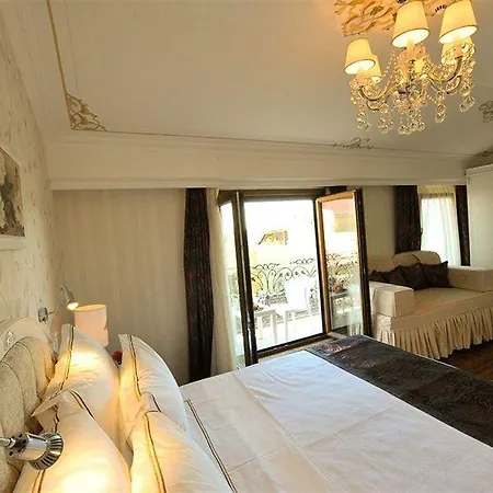 Albinas Old Hotel
