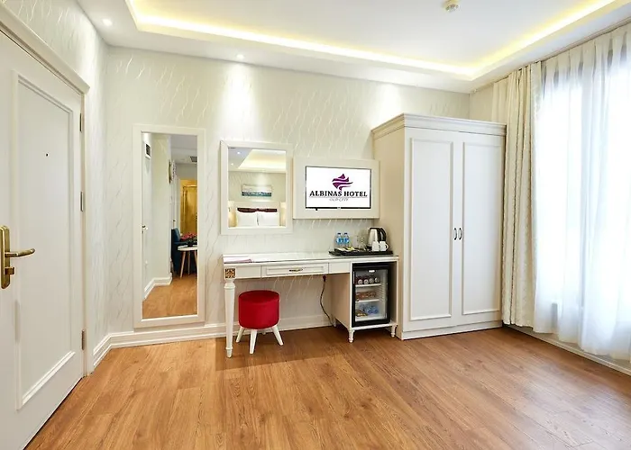 Albinas Old Стамбул