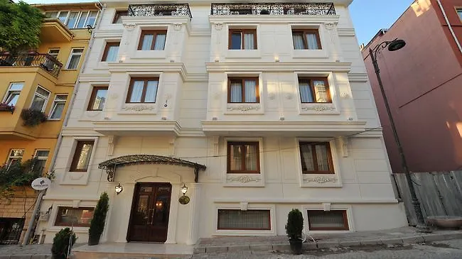 Albinas Old Стамбул