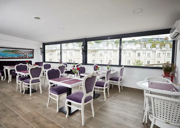 Albinas Old Отель