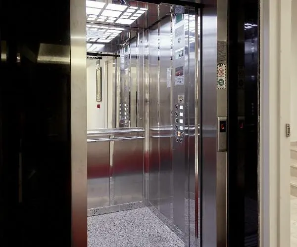 Albinas Old Отель